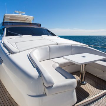 front deck - Queen-Stacey- yacht rentals dubai
