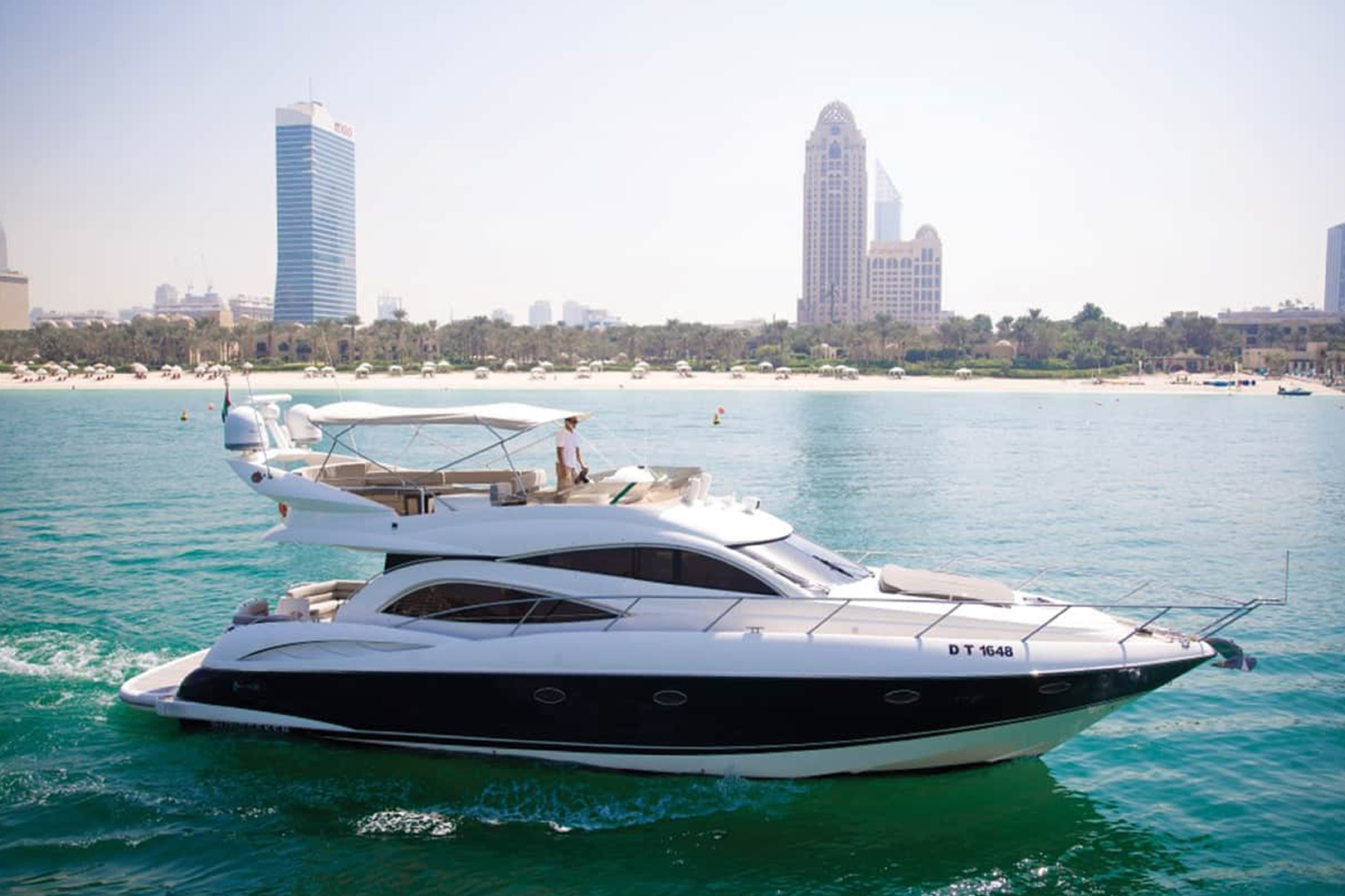 55ft day dream - Yachts Rental Dubai