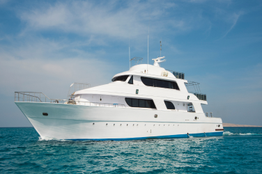 dubai marina luxury yacht