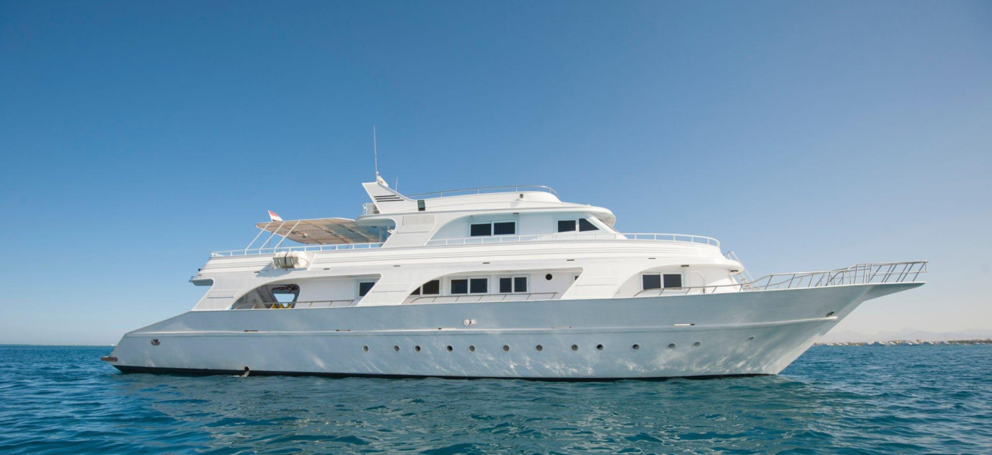 dubai yacht booking