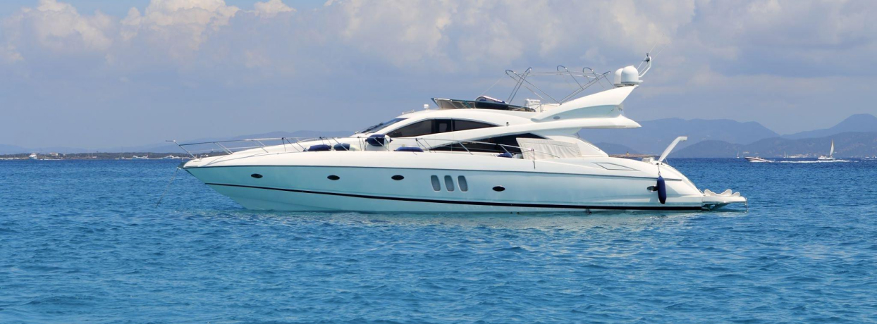 private yacht booking in dubai