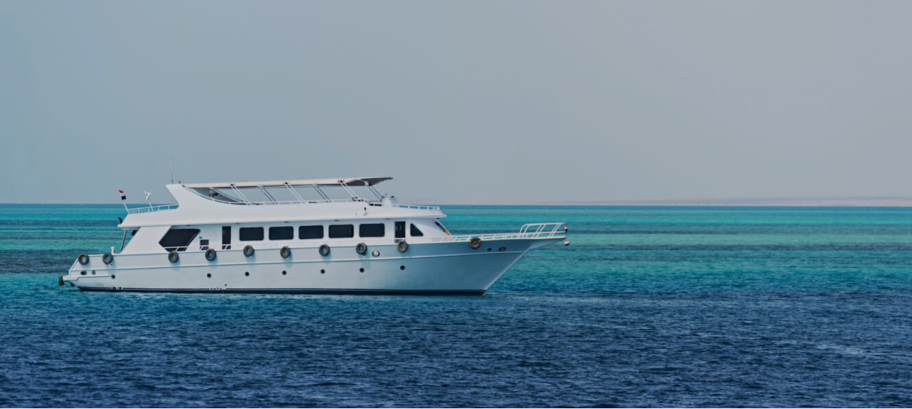 Banner image _ Yacht Rental Dubai01